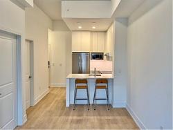 405-206 King Street W Hamilton, ON L8P 1A5