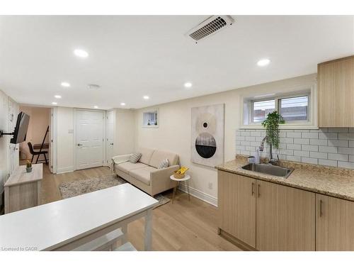 171 Britannia Avenue, Hamilton, ON - Indoor