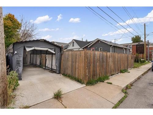 171 Britannia Avenue, Hamilton, ON - Outdoor