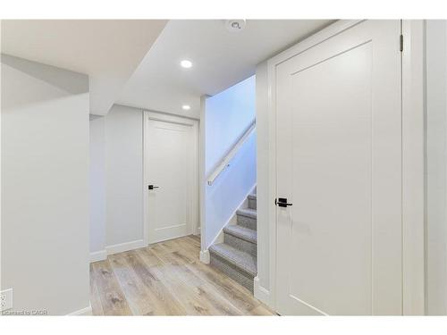 242 East 28Th Street, Hamilton, ON - Indoor Photo Showing Other Room