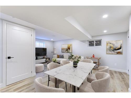 242 East 28Th Street, Hamilton, ON - Indoor Photo Showing Dining Room