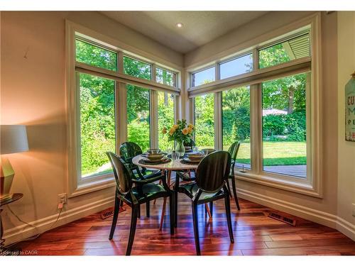 75 Wagon Street, Kitchener, ON - Indoor Photo Showing Dining Room