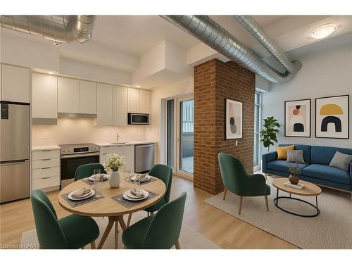 409-206 King Street W, Hamilton, ON - Indoor