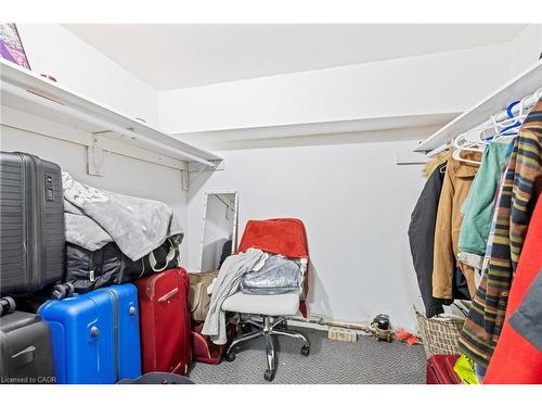 19 Winthrop Place, Stoney Creek, ON - Indoor With Storage