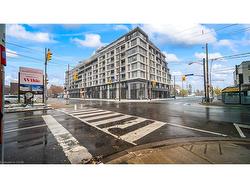 412-556 Marlee Avenue  Toronto, ON M6B 0B1