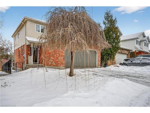 54 Glencliffe Court, Kitchener, ON - Outdoor