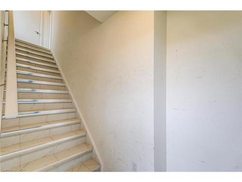 4 Lily Lane, Guelph, ON - Indoor Photo Showing Other Room