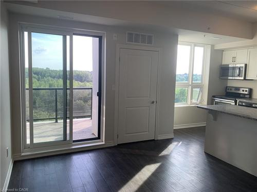 413-1280 Gordon Street, Guelph, ON - Indoor