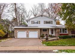 179 Shuh Avenue  Kitchener, ON N2A 1H4