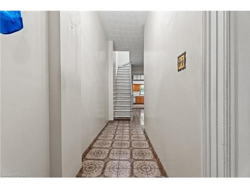 156 Macnab Street N, Hamilton, ON - Indoor Photo Showing Other Room