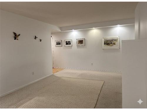 603-45 Westmount Road N, Waterloo, ON - Indoor Photo Showing Other Room