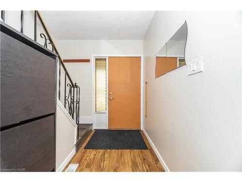 163 Connaught Avenue N, Hamilton, ON - Indoor Photo Showing Other Room