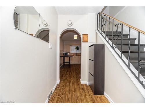 163 Connaught Avenue N, Hamilton, ON - Indoor Photo Showing Other Room