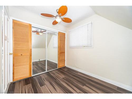 163 Connaught Avenue N, Hamilton, ON - Indoor Photo Showing Other Room