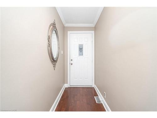 25 Sora Drive, Mississauga, ON - Indoor Photo Showing Other Room