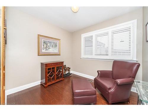 25 Sora Drive, Mississauga, ON - Indoor