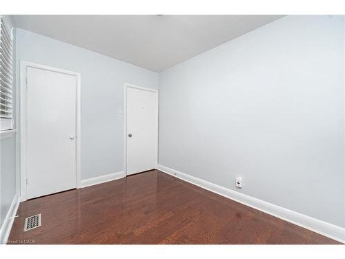 25 Sora Drive, Mississauga, ON - Indoor Photo Showing Other Room