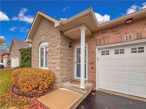 15-566 Southridge Drive, Hamilton, ON - Outdoor With Exterior