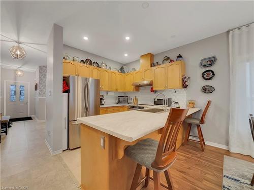 15-566 Southridge Drive, Hamilton, ON - Indoor Photo Showing Other Room