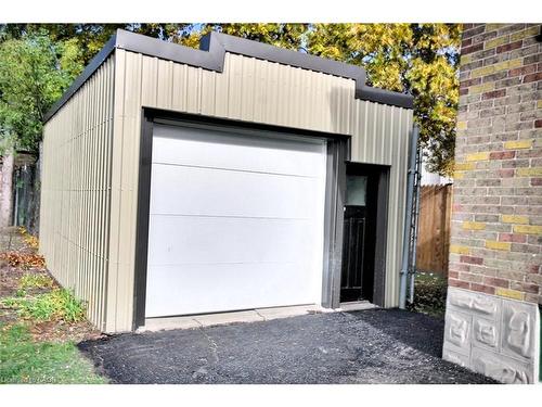 324 Wellington Street N, Kitchener, ON - Outdoor With Exterior