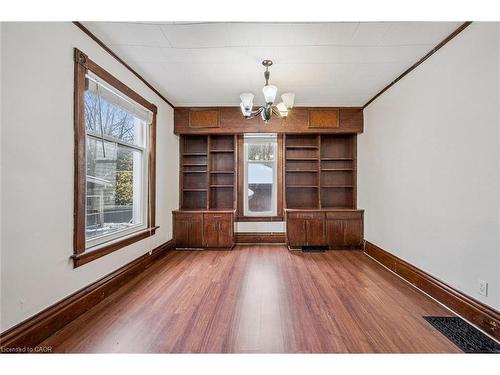 47 Krug Street, Kitchener, ON - Indoor Photo Showing Other Room