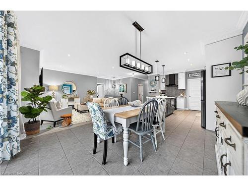 57 Cutting Drive, Elora, ON - Indoor Photo Showing Dining Room