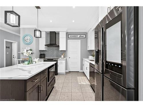 57 Cutting Drive, Elora, ON - Indoor Photo Showing Kitchen With Upgraded Kitchen