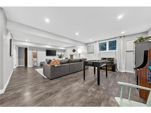 57 Cutting Drive, Elora, ON - Indoor