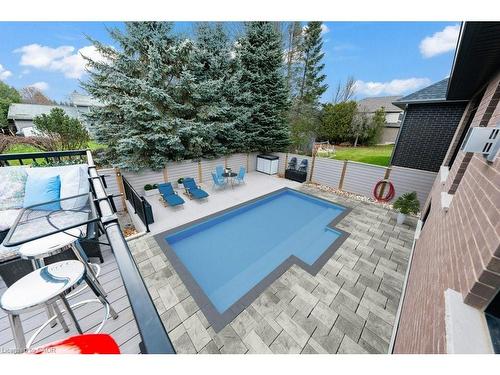 57 Cutting Drive, Elora, ON - Outdoor With In Ground Pool