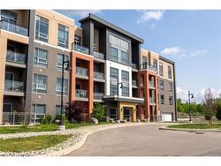 103-4040 Upper Middle Road  Burlington, ON L7M 0H2