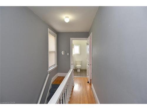 56 Kinrade Avenue, Hamilton, ON - Indoor Photo Showing Other Room