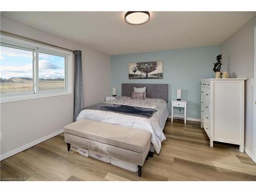 212 Red Clover Court, Kitchener, ON - Indoor Photo Showing Bedroom