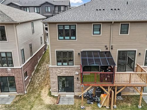 48-100 Hollywood Court, Cambridge, ON - Outdoor