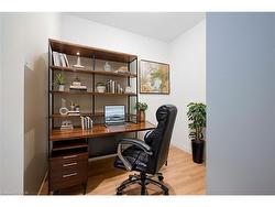 231-450 Dundas Street E Hamilton, ON L0R 2H8