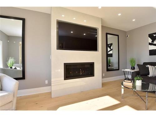 796 Highway 6, Haldimand County, ON - Indoor Photo Showing Living Room With Fireplace