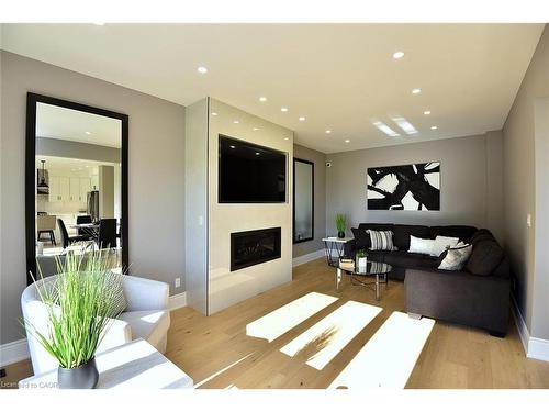 796 Highway 6, Haldimand County, ON - Indoor Photo Showing Living Room With Fireplace