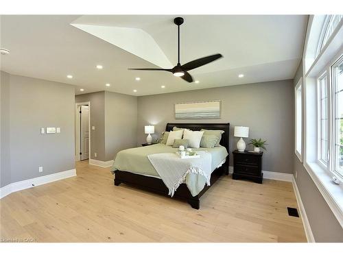 796 Highway 6, Haldimand County, ON - Indoor Photo Showing Bedroom