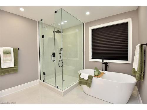 796 Highway 6, Haldimand County, ON - Indoor Photo Showing Bathroom