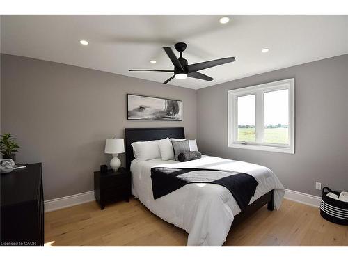 796 Highway 6, Haldimand County, ON - Indoor Photo Showing Bedroom
