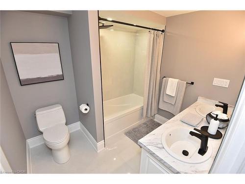 796 Highway 6, Haldimand County, ON - Indoor Photo Showing Bathroom