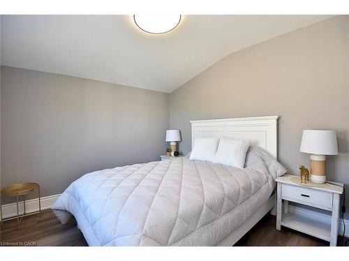 796 Highway 6, Haldimand County, ON - Indoor Photo Showing Bedroom