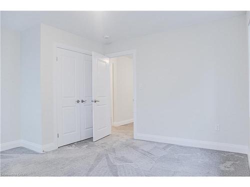 241 Raspberry Place, Waterloo, ON - Indoor Photo Showing Other Room