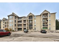 208-1441 Walkers Line  Burlington, ON L7M 4P2