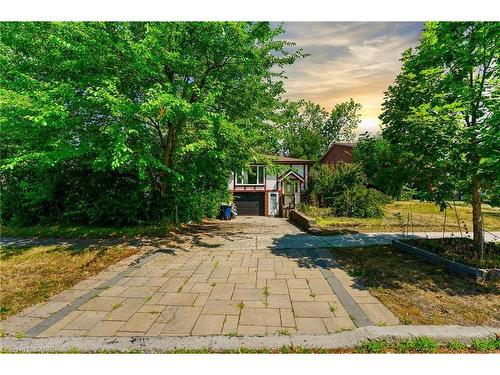 50 Apache Trail, Toronto, ON - Outdoor