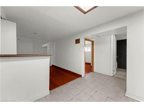 50 Apache Trail, Toronto, ON - Indoor