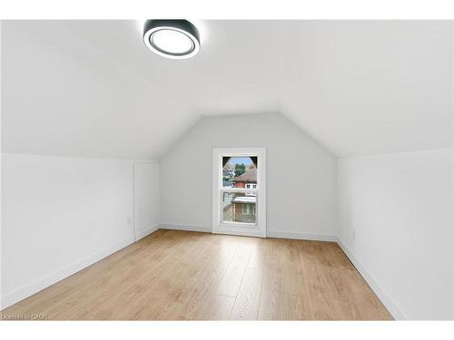 273 Robert Street, Hamilton, ON - Indoor Photo Showing Other Room
