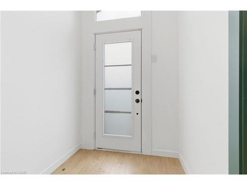 273 Robert Street, Hamilton, ON - Indoor Photo Showing Other Room