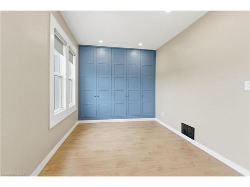 273 Robert Street, Hamilton, ON - Indoor Photo Showing Other Room