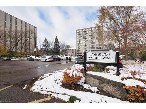 107-360 Waterloo Avenue, Guelph, ON - Outdoor