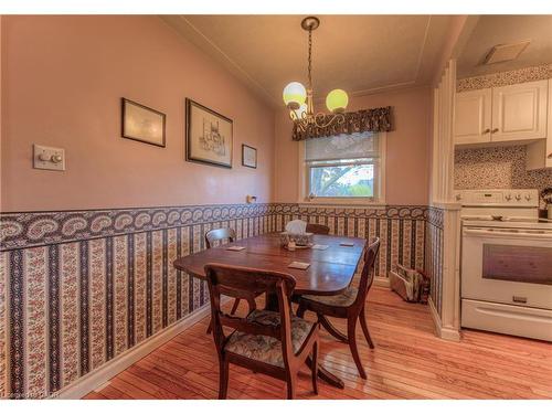 78 Dudhope Avenue, Cambridge, ON - Indoor Photo Showing Dining Room